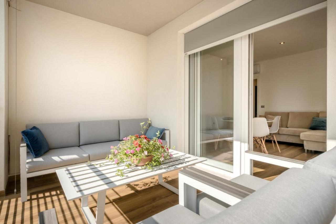 Ferrari Apartments Ponente 卡奥莱 外观 照片